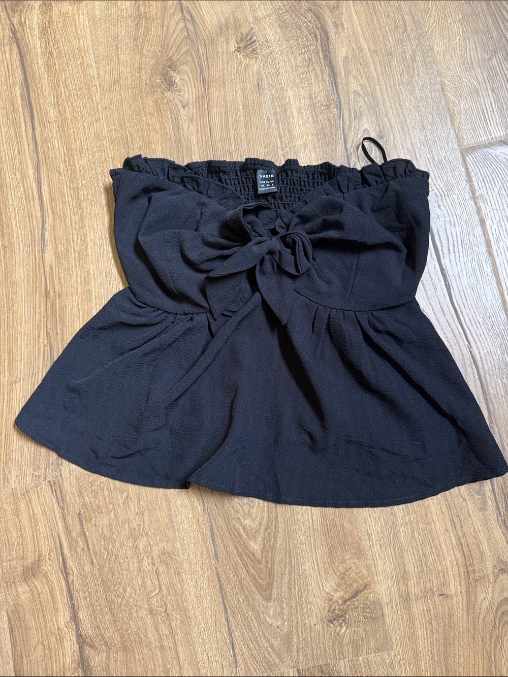 Black Strapless Tube Top